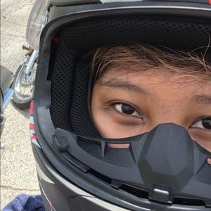 Meet your Posher, Eloise